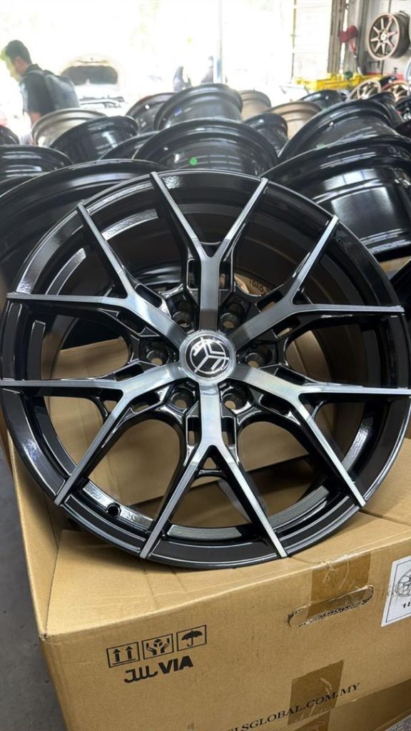 Toyota Hiace H300 SPORT RIMS 5003 (SPR)